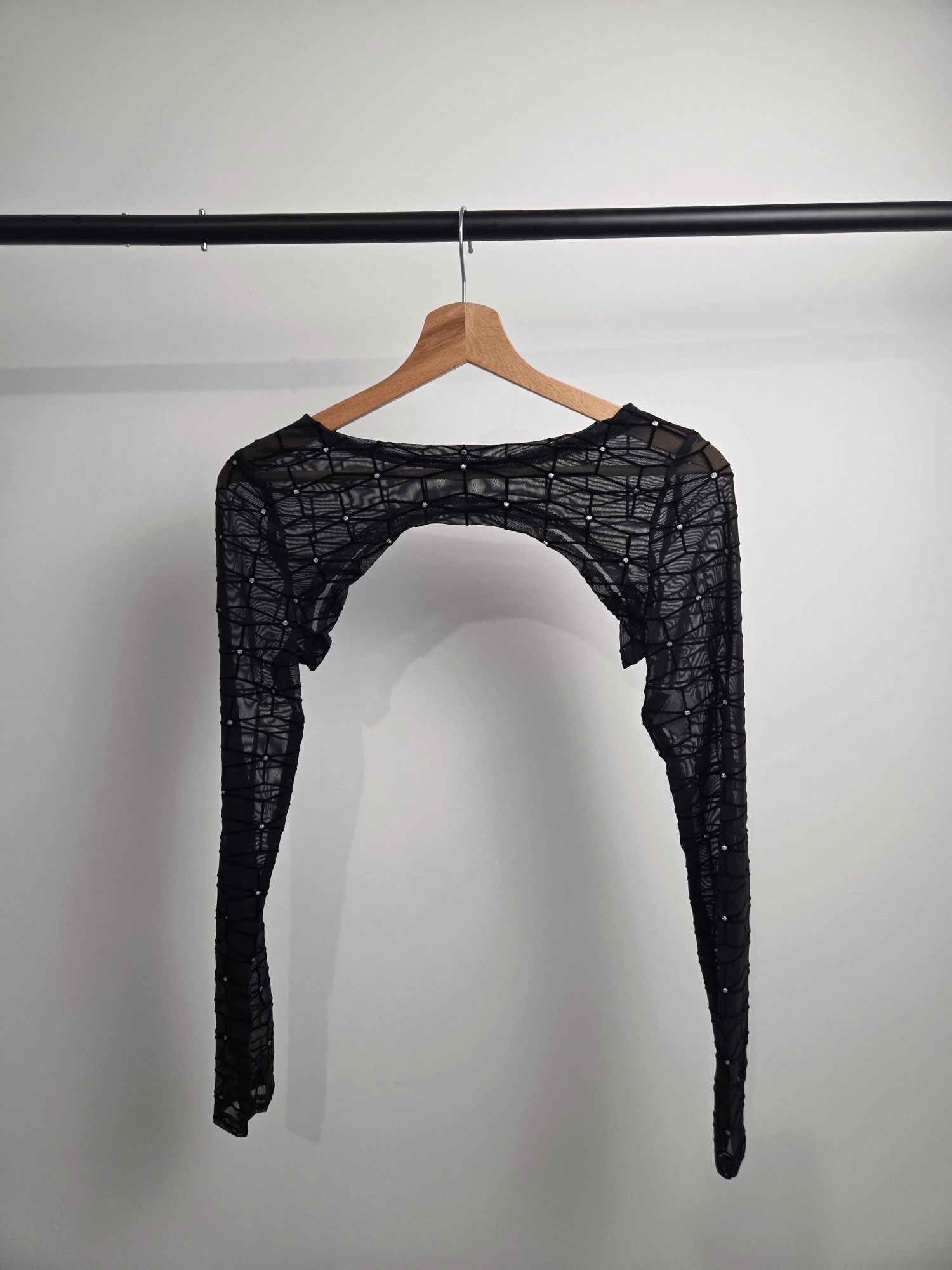 Boléro Mesh Strass — Top ultra court manches longues — Accessoire rave femme noir
