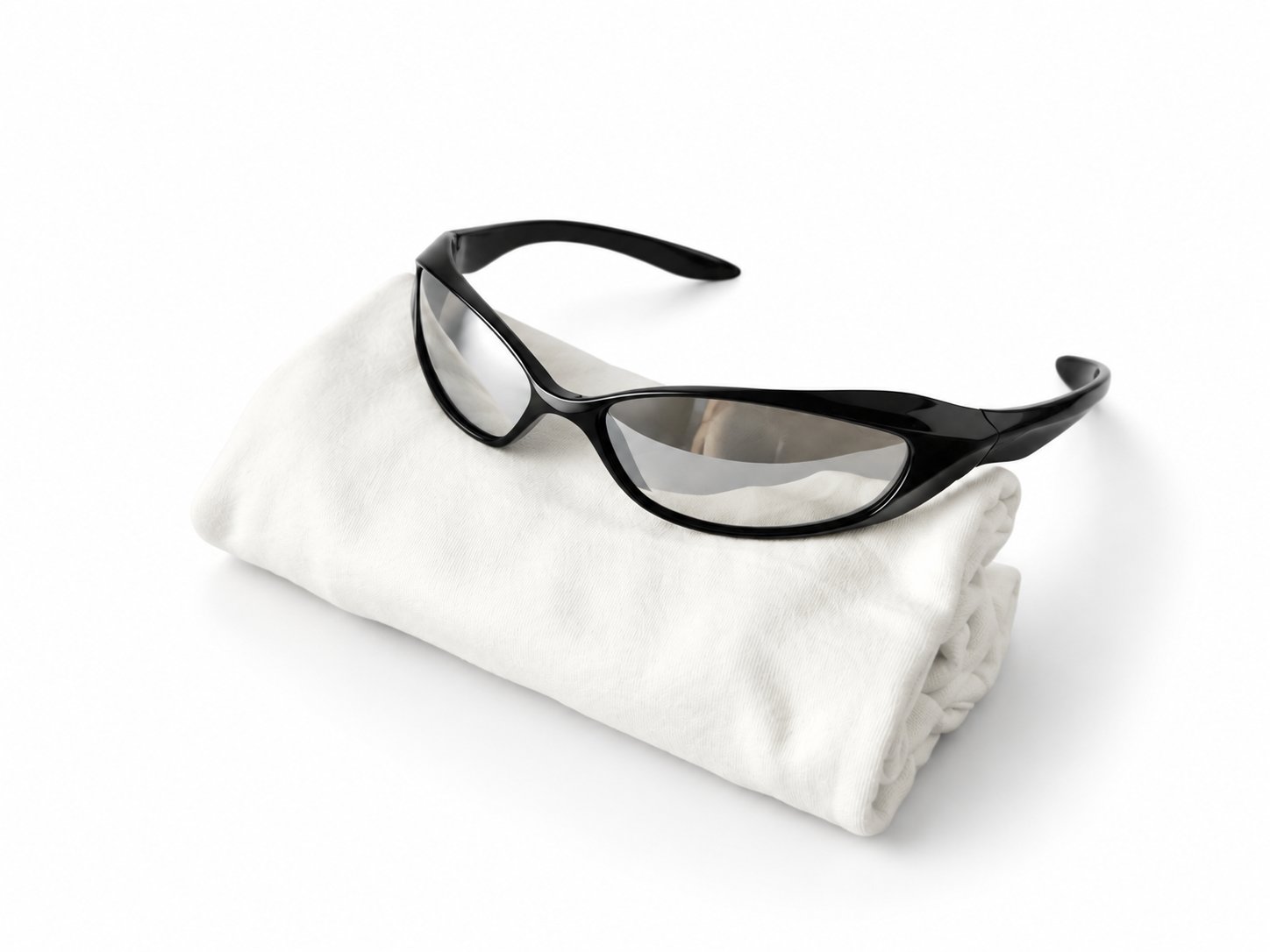 Lunettes de sport futuristes Y2K — monture enveloppante noir et gris — Accessoire rave noir / gris clair